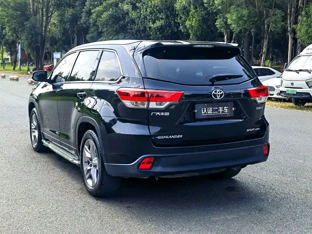 Toyota Highlander — миниатюра 5