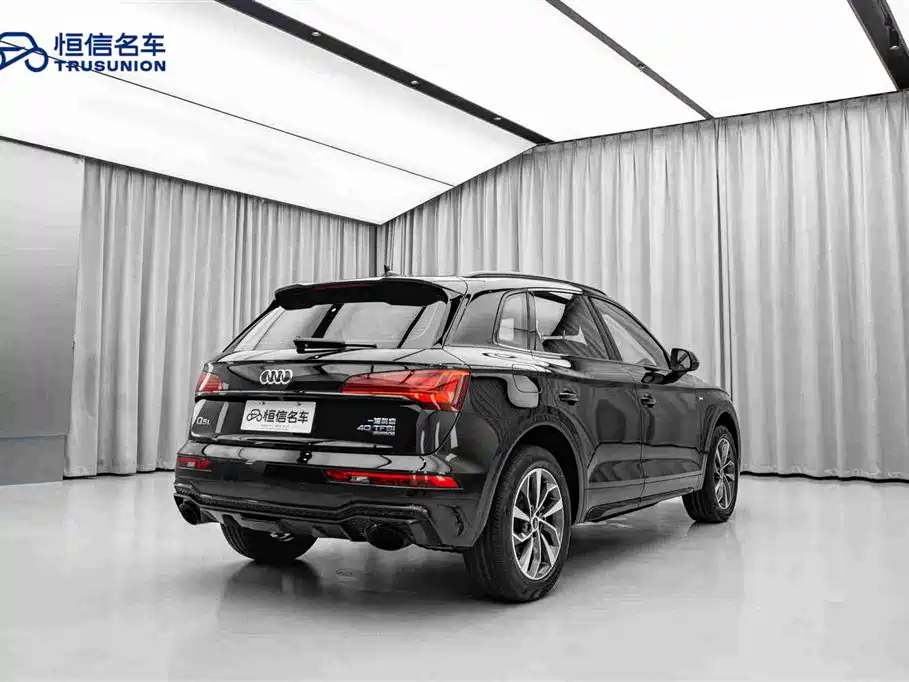 Audi Q5L — миниатюра 5