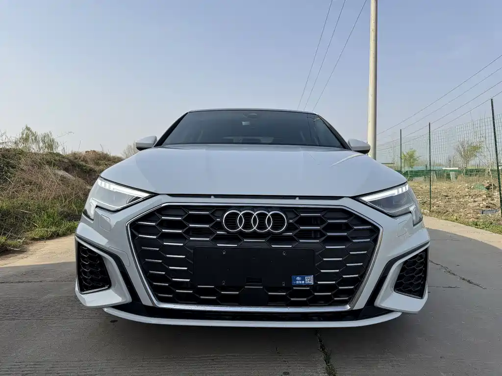 Audi A3 2022 Sportback 35 TFSI Fashion Sport