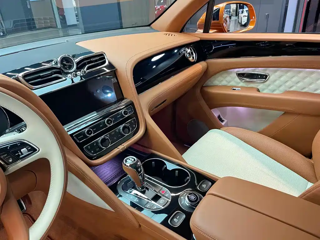 Bentley Bentayga 2022 4.0T V8