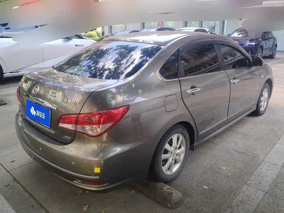 Nissan Sylphy — миниатюра 3
