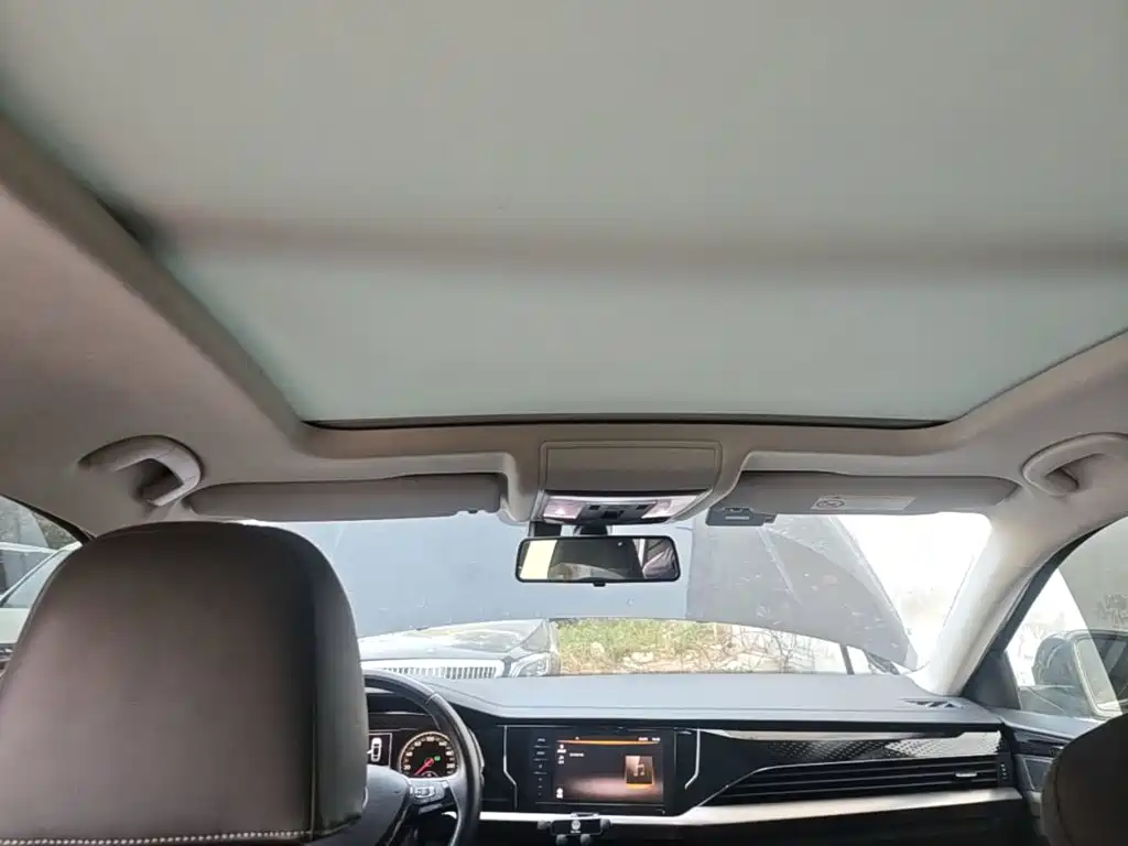 Volkswagen Passat — миниатюра 18