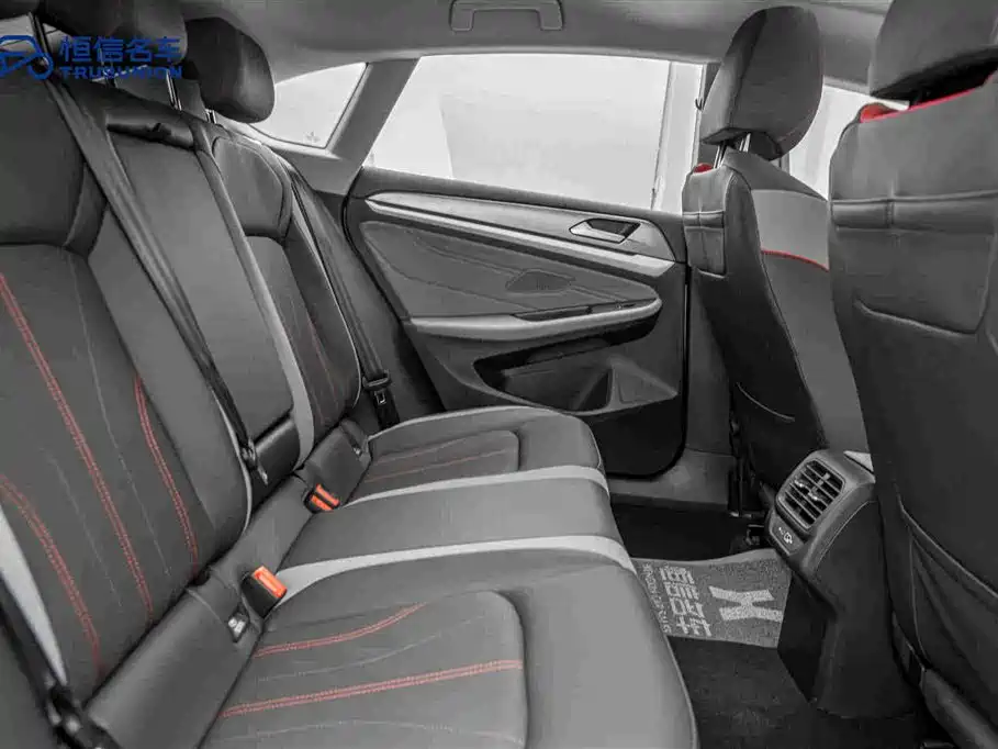 Volkswagen Lamando — миниатюра 16