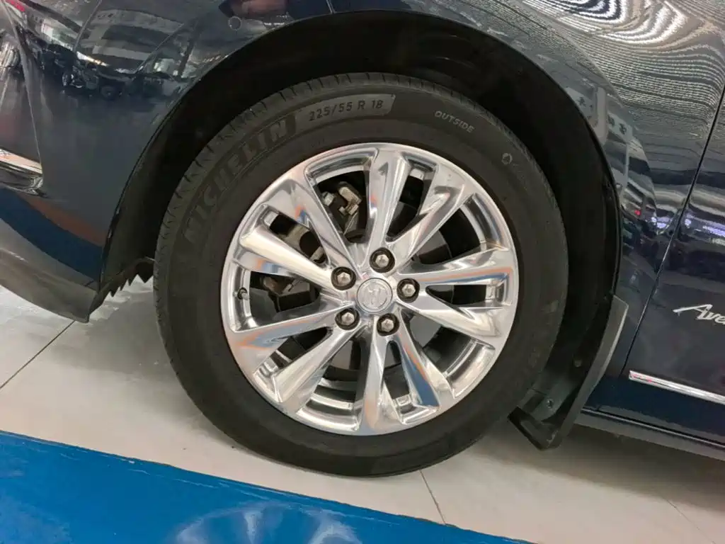 Buick GL8 — миниатюра 23