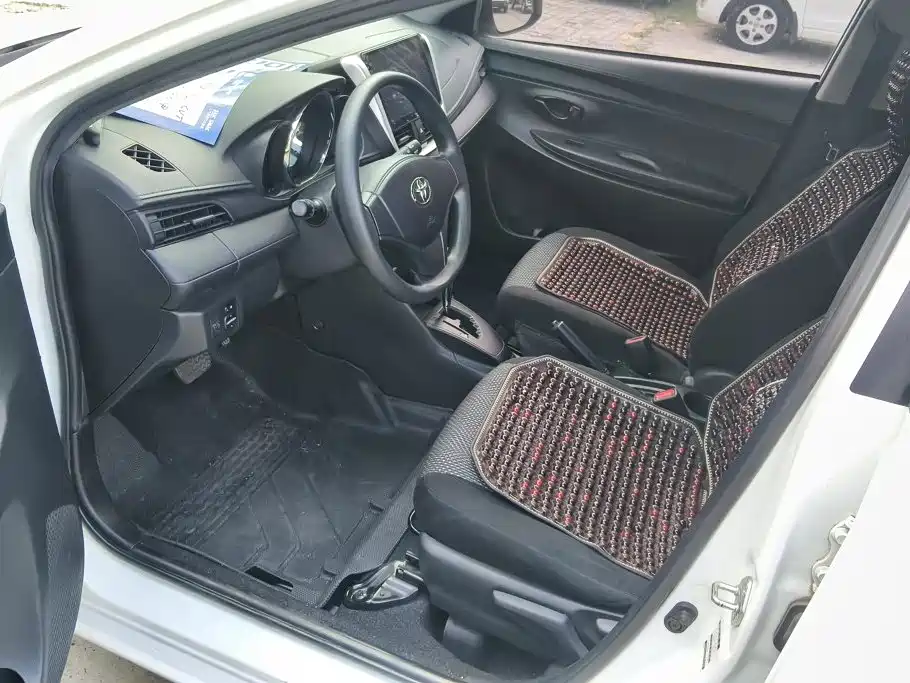 Toyota Vios FS — миниатюра 9