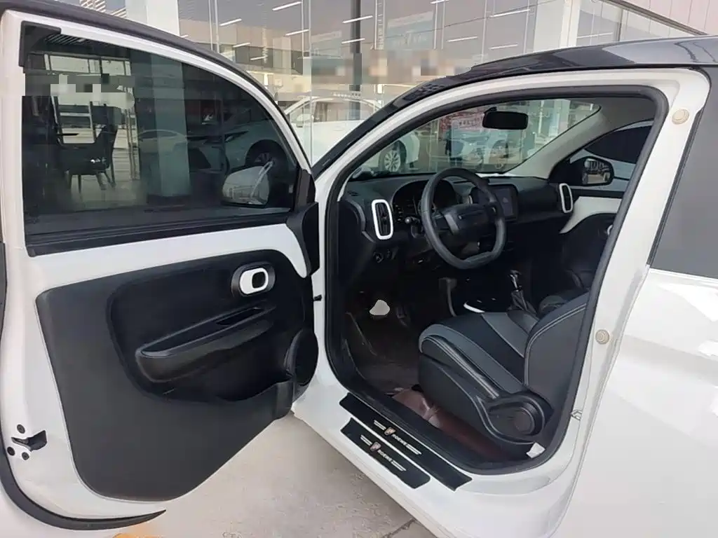 Roewe Clever — миниатюра 16