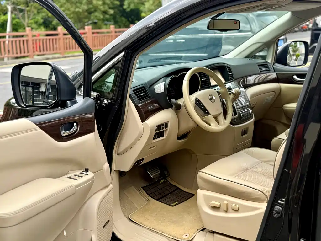 Nissan Quest — миниатюра 10