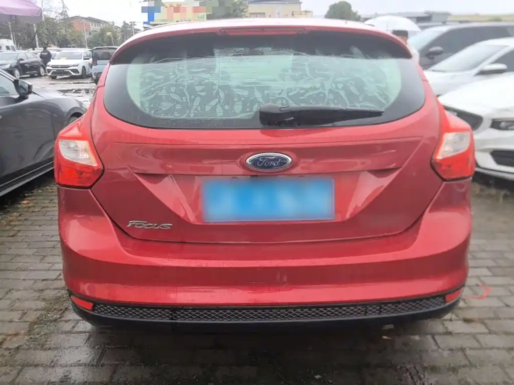Ford Focus — миниатюра 6