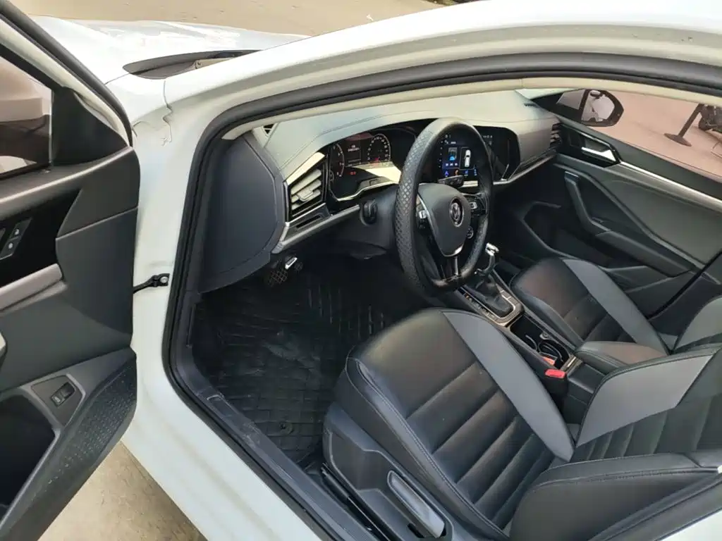 Volkswagen Sagitar — миниатюра 16