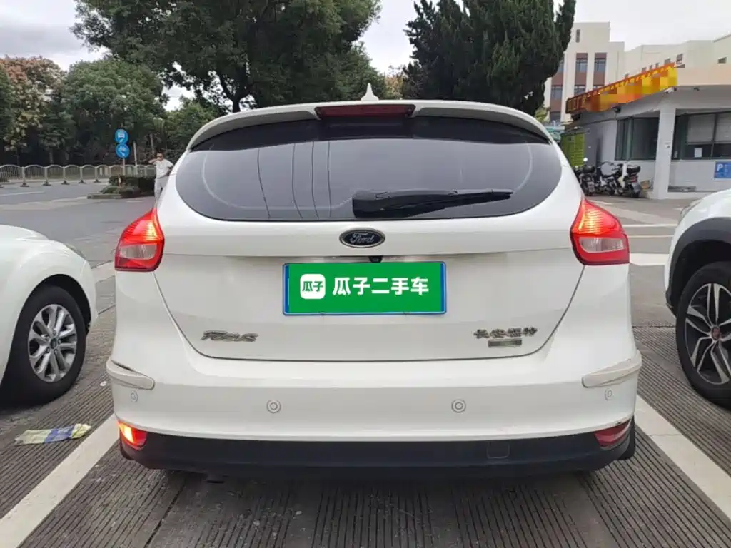 Ford Focus — миниатюра 6