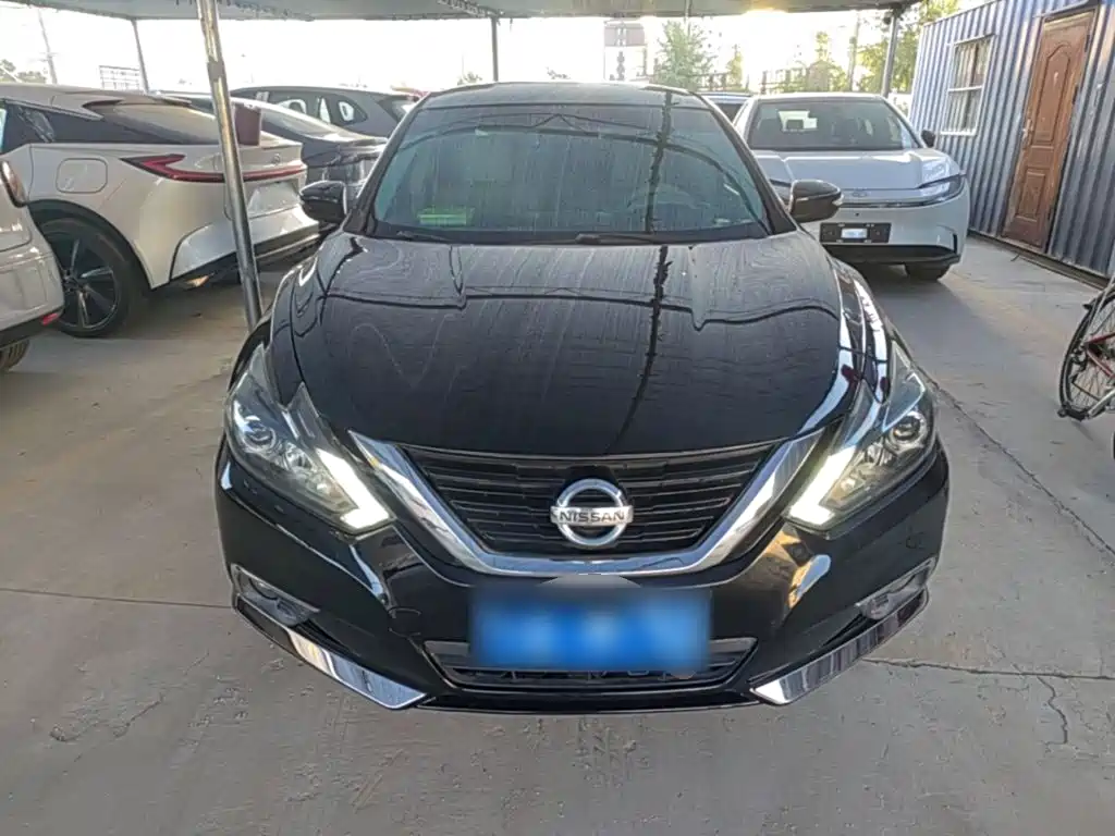 Nissan Teana — миниатюра 3