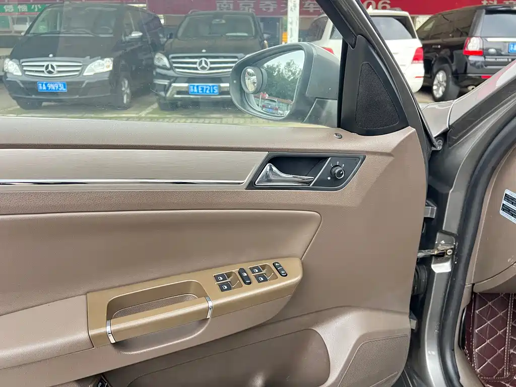 Volkswagen Bora — миниатюра 7