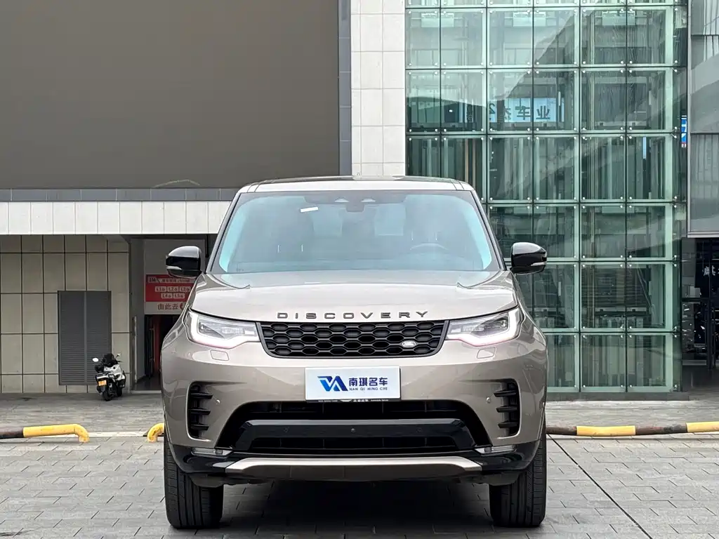 Land Rover Discovery — миниатюра 2