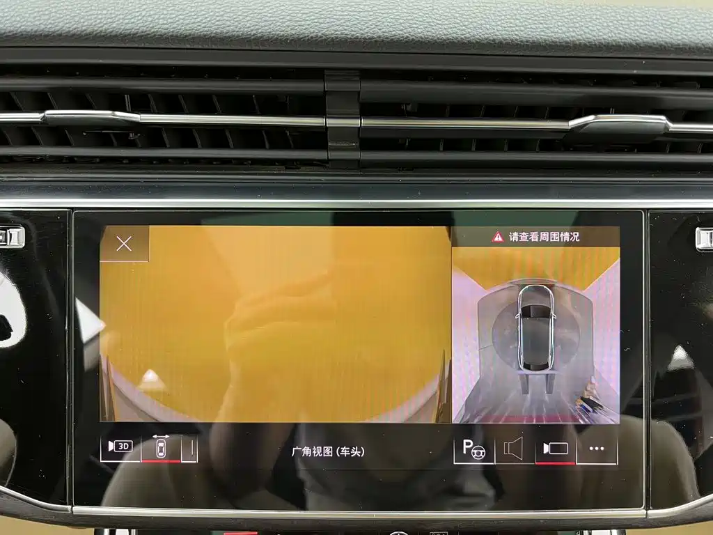 Audi Q8 — миниатюра 24
