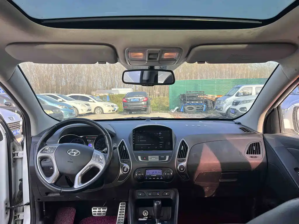 Hyundai ix35 — миниатюра 9