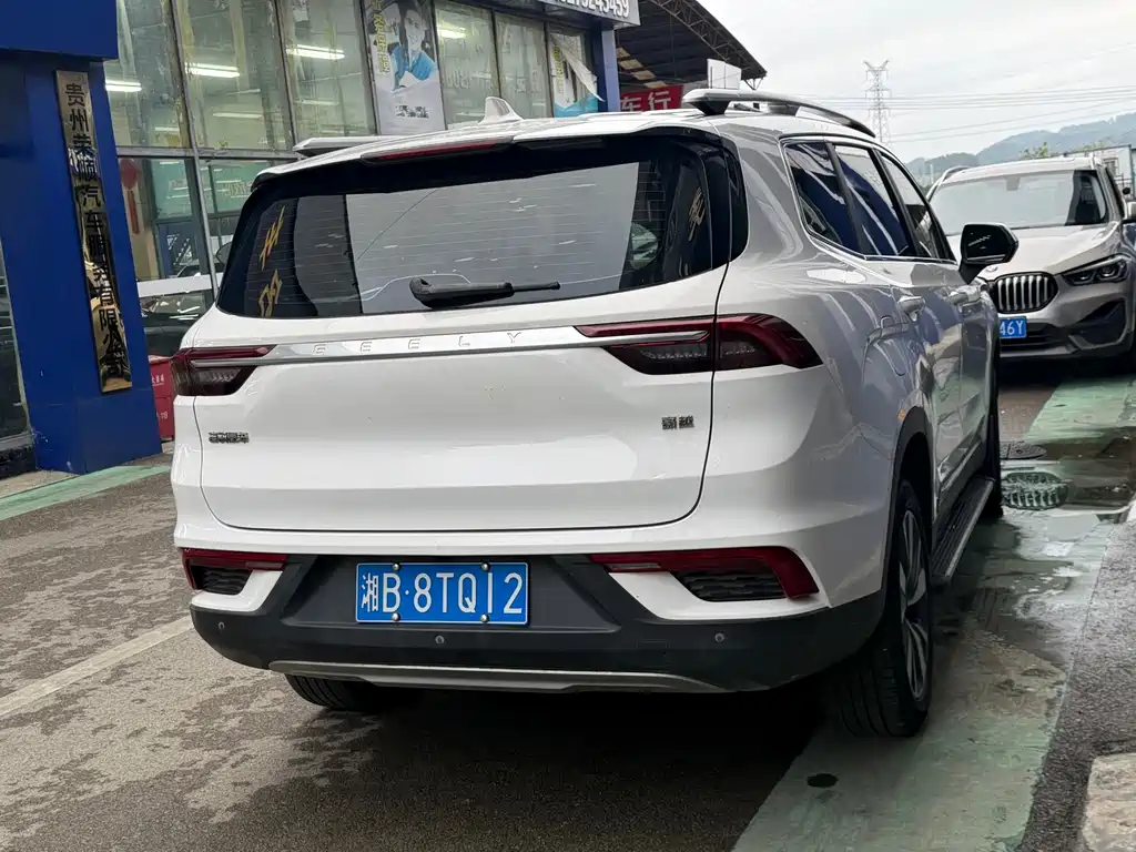 Geely Haoyue — миниатюра 5