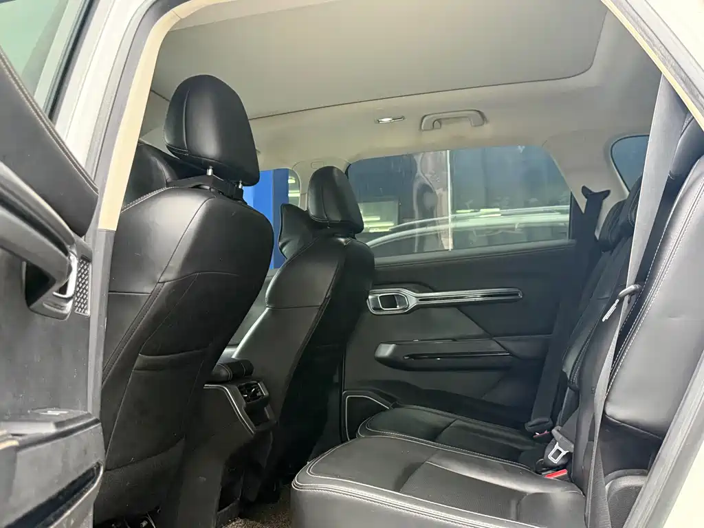 Geely Haoyue — миниатюра 8
