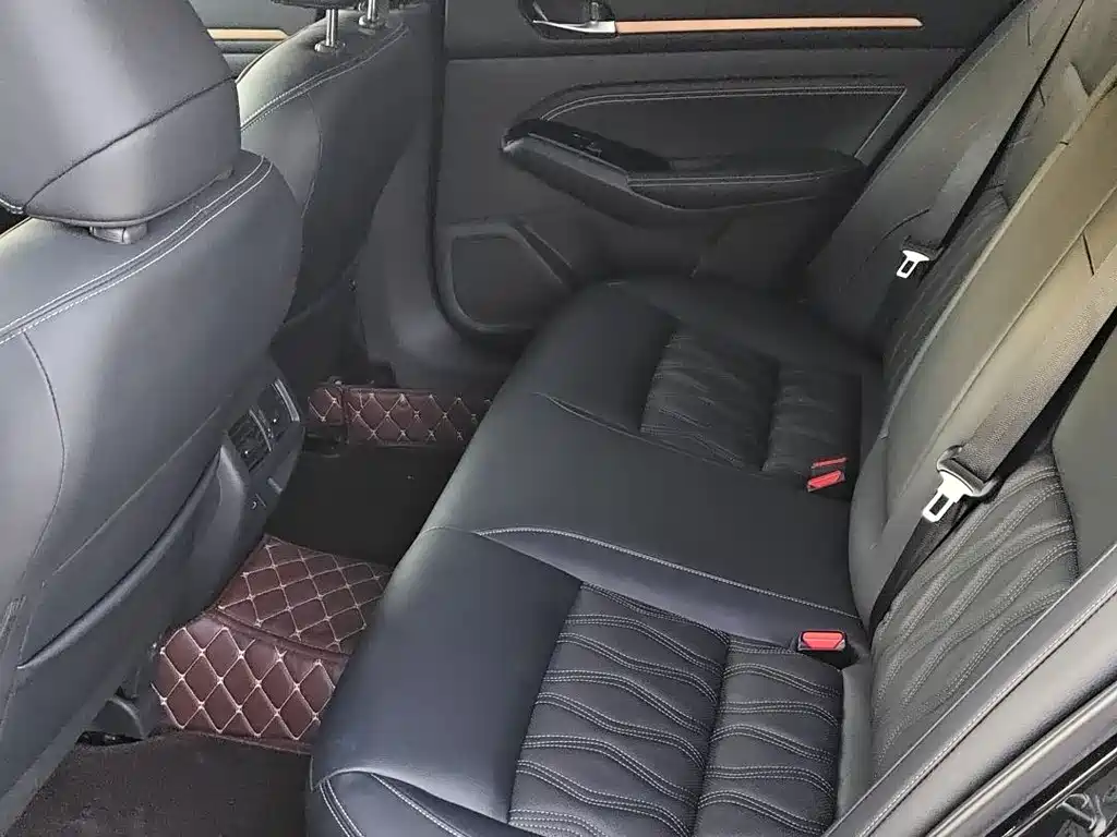 Nissan Teana — миниатюра 11