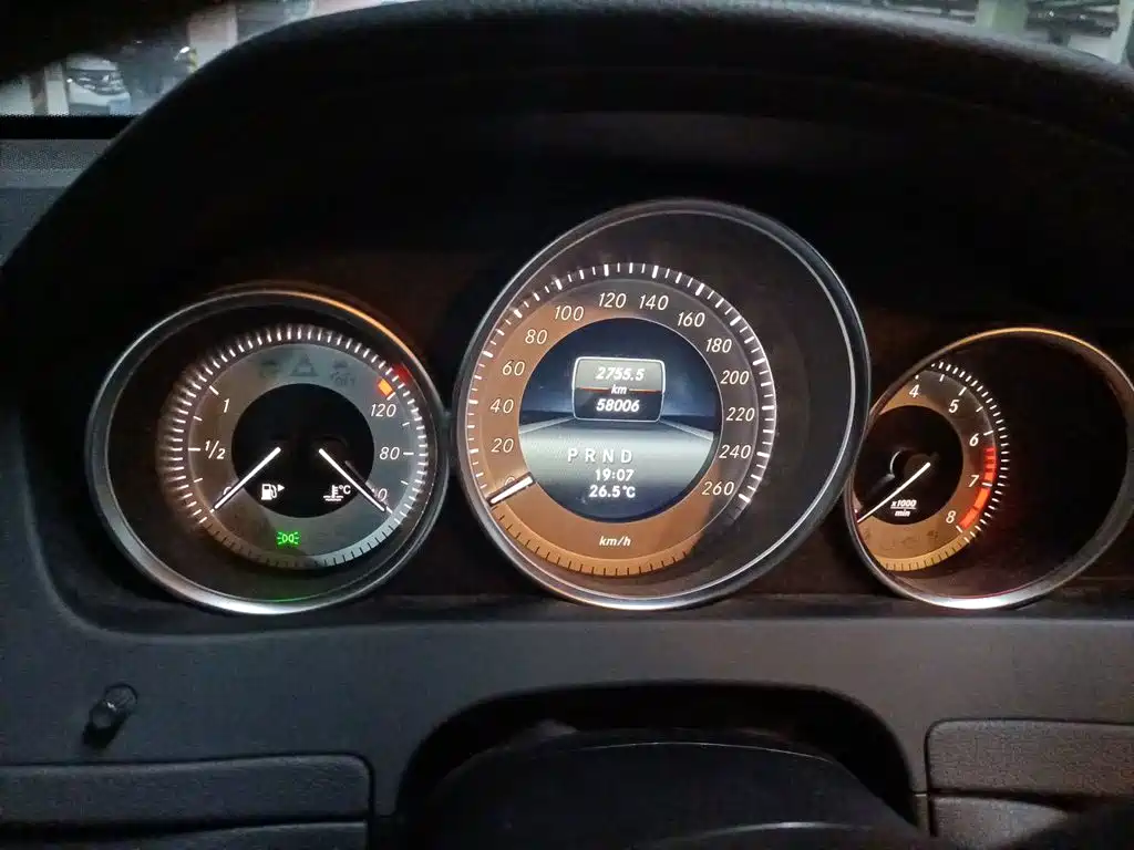 Mercedes-Benz C-Class (Import) — миниатюра 5