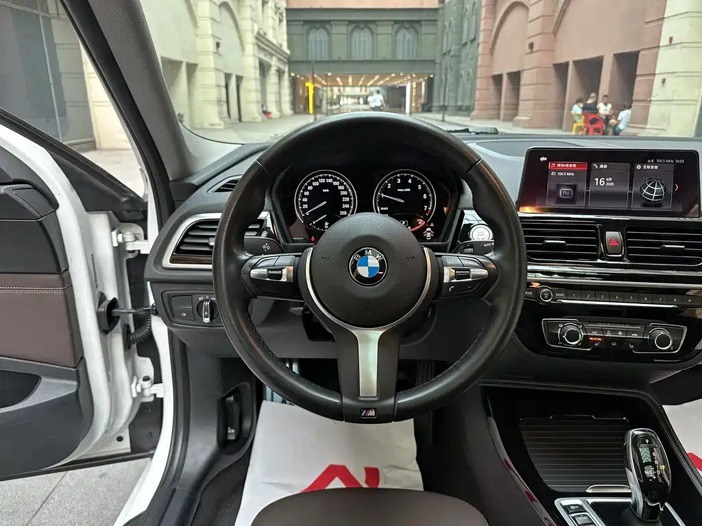 BMW 1 Series — миниатюра 19