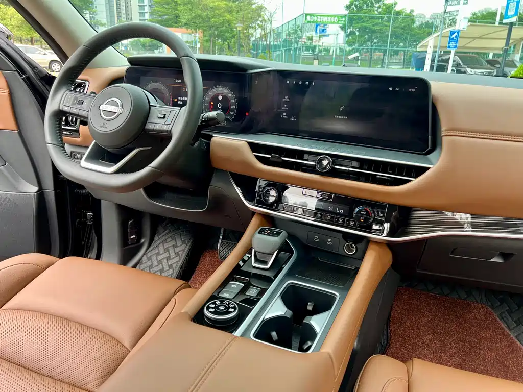Nissan Teramont — миниатюра 19