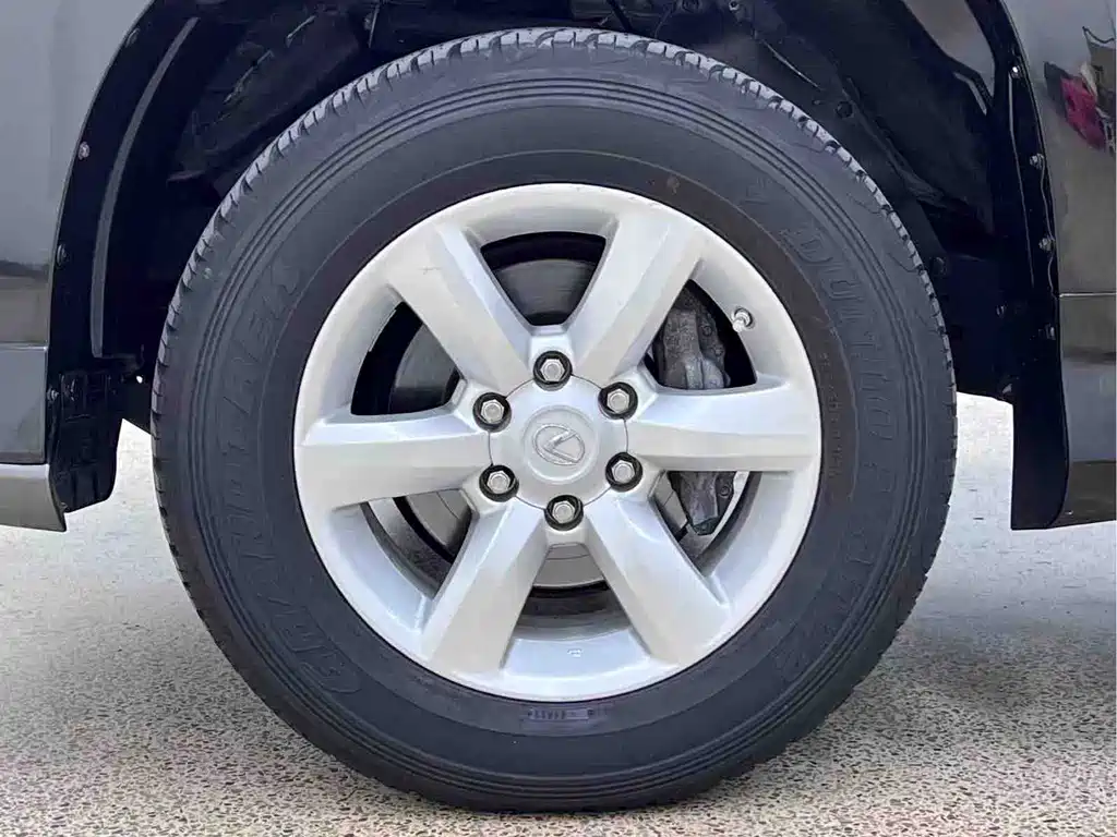Lexus GX — миниатюра 5