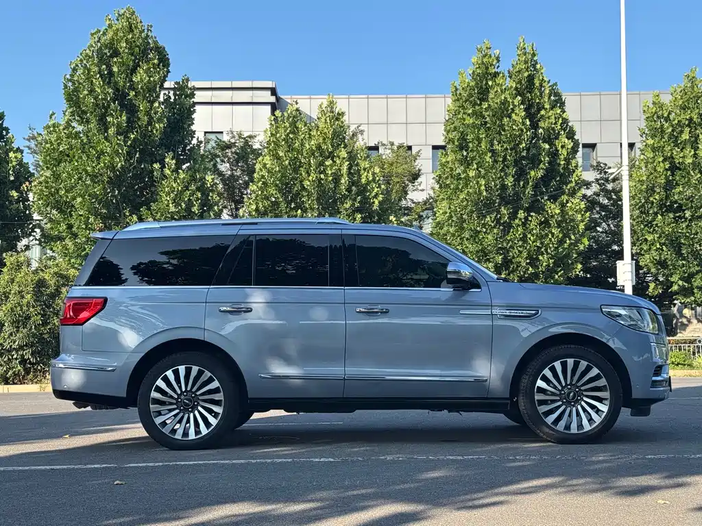 Lincoln Navigator 2019 3.5T VI