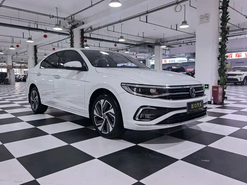 Volkswagen Bora 2023 200TSI DSG PRO