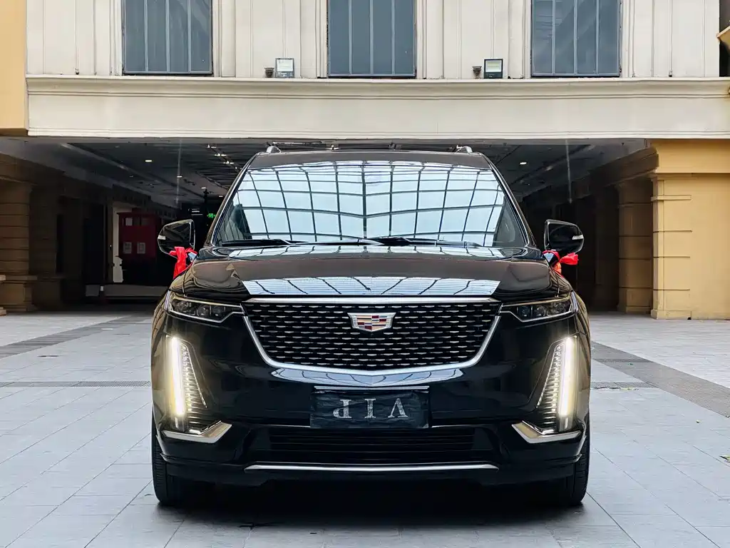Cadillac XT6 — миниатюра 2