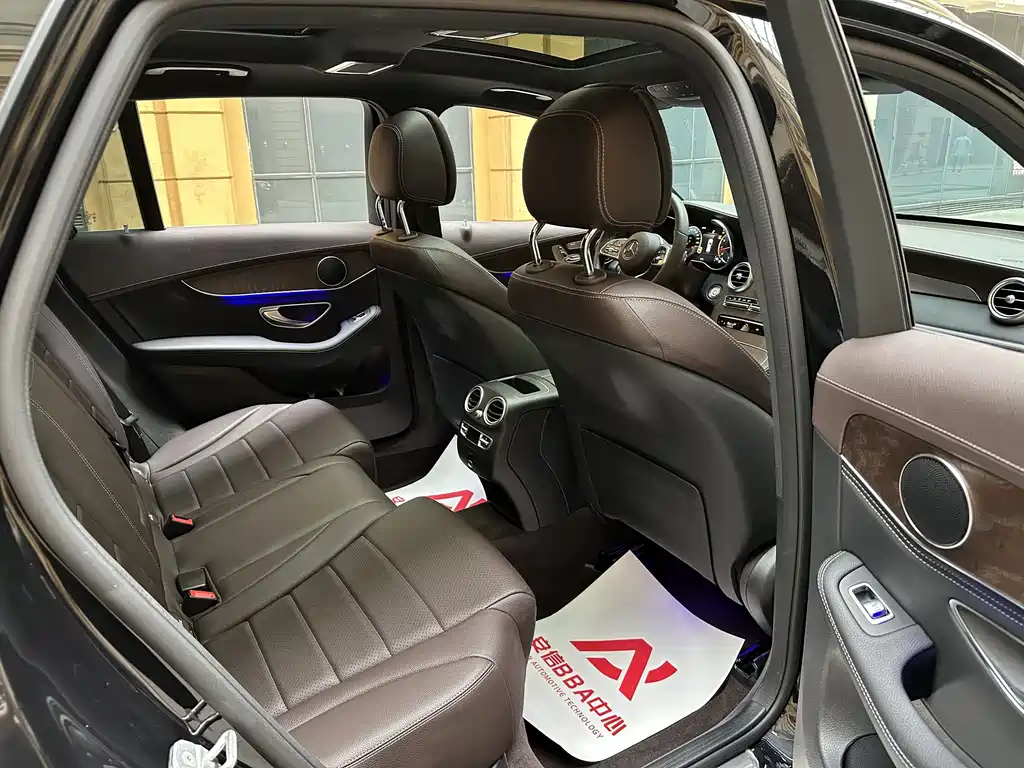 Mercedes-Benz GLC — миниатюра 17