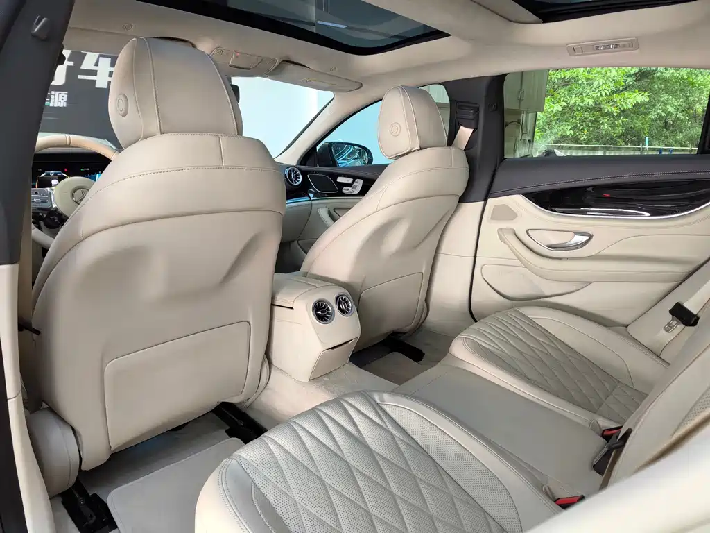 MERCEDES-BENZ AMG GT