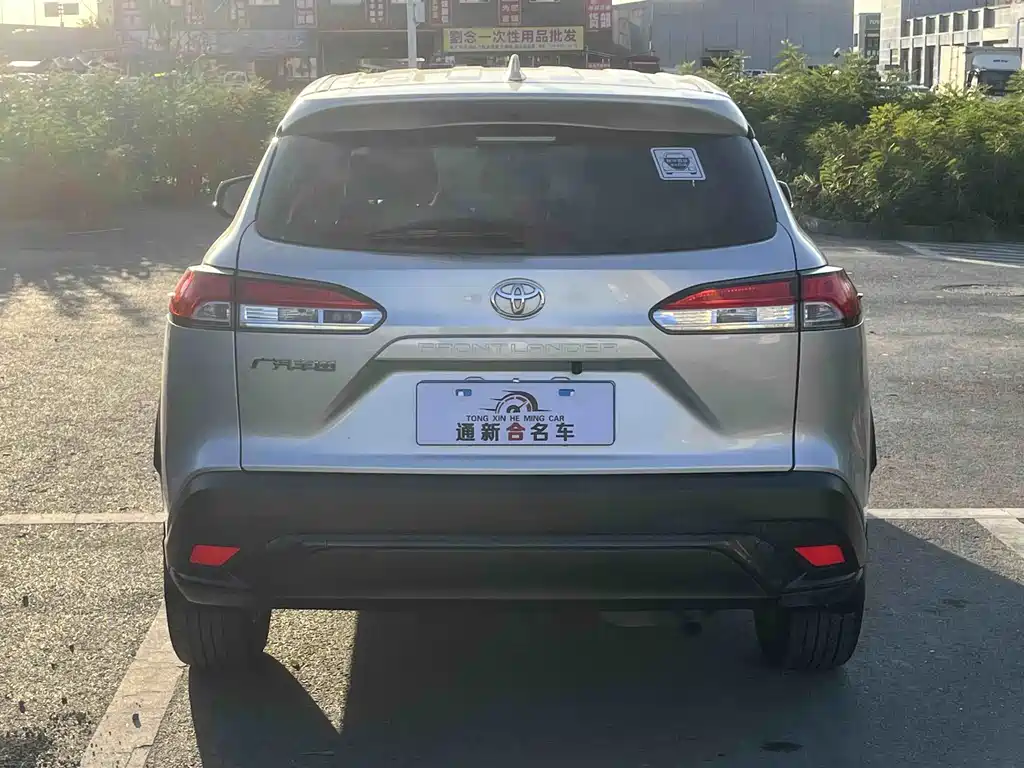 Toyota Frontlander — миниатюра 7