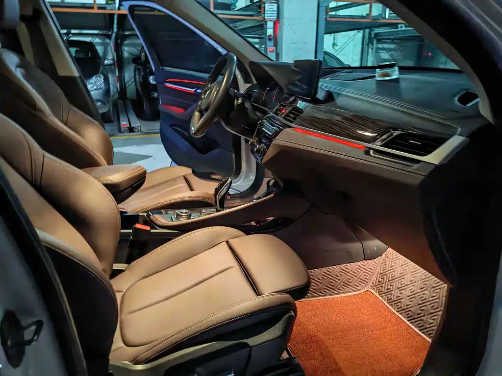 BMW X1 — миниатюра 7