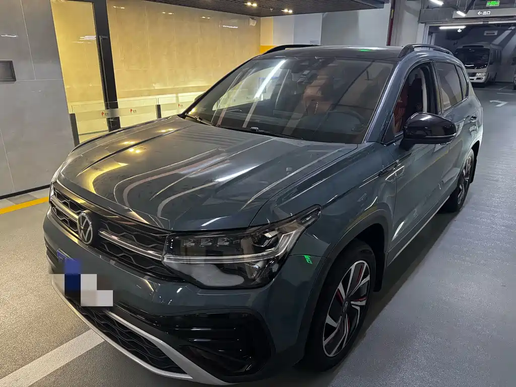 Volkswagen Tharu