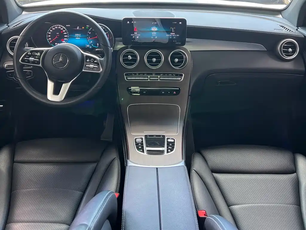 Mercedes-Benz GLC 2021 GLC 300 L 4MATIC