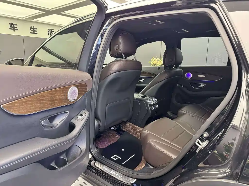 Mercedes-Benz GLC — миниатюра 7
