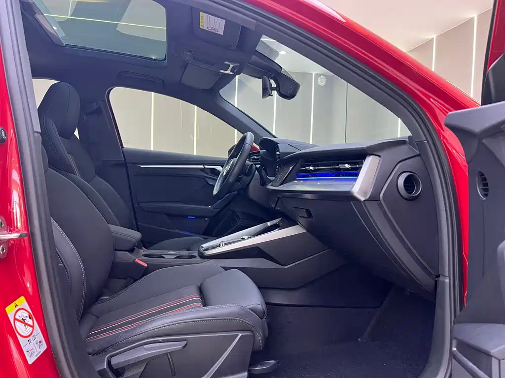 Audi A3 — миниатюра 5