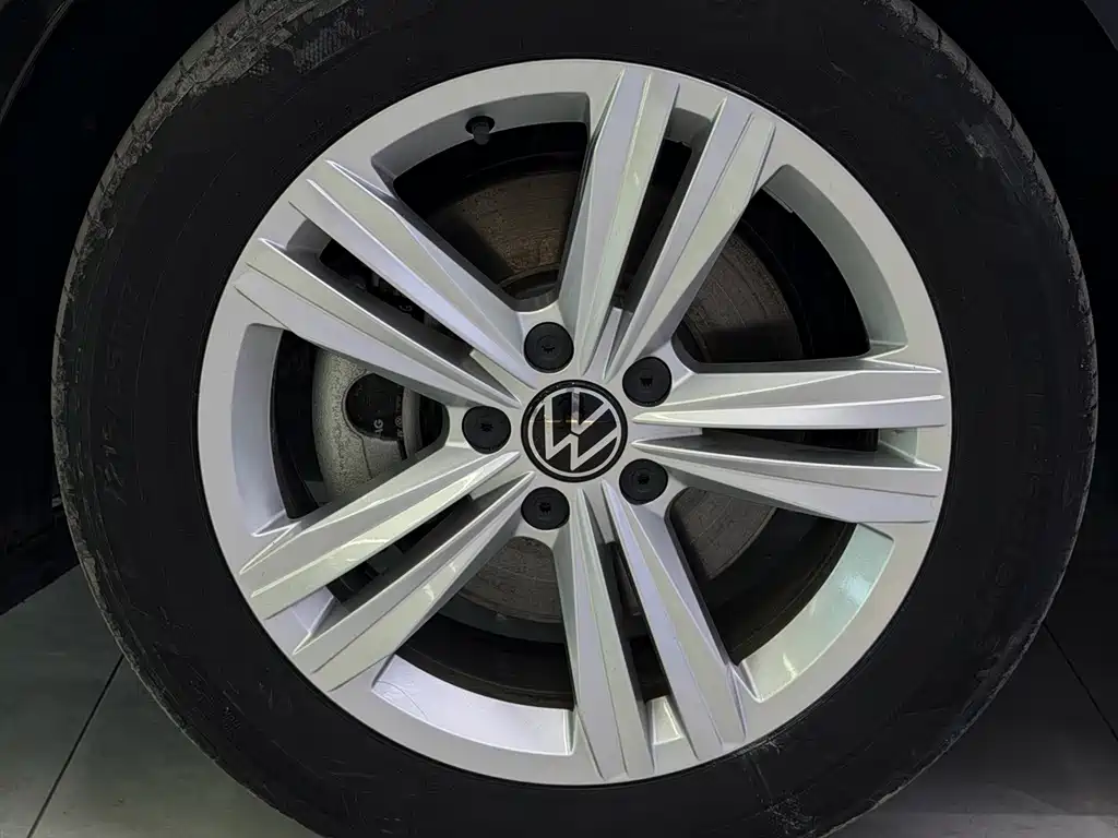 Volkswagen Magotan — миниатюра 21