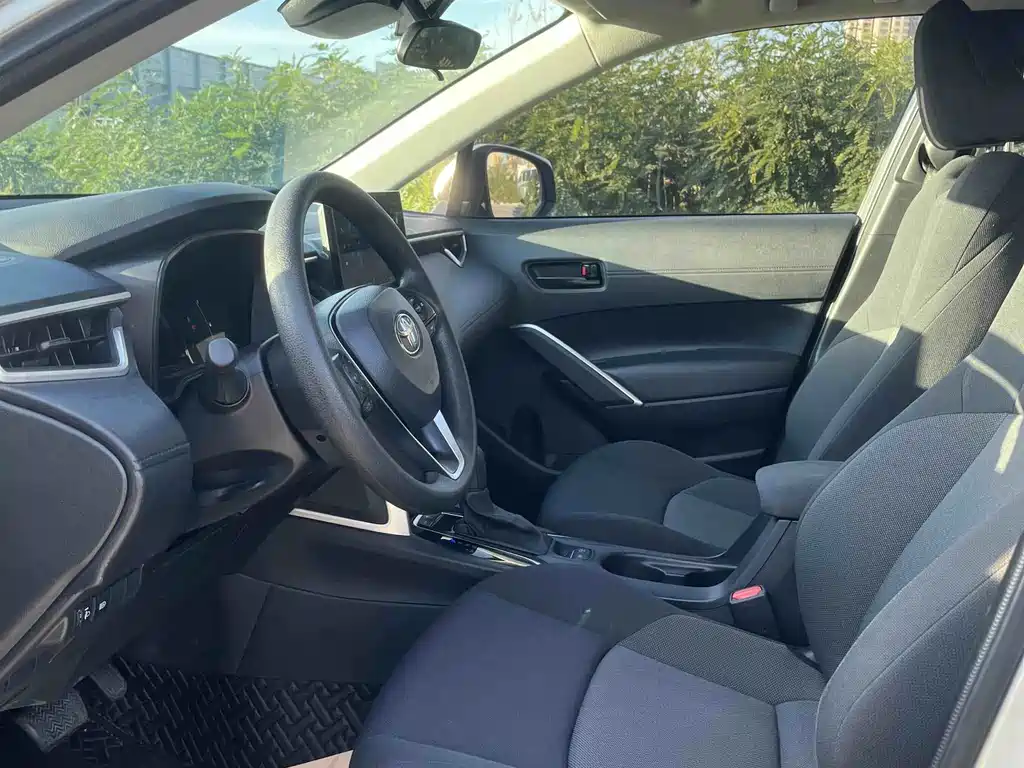 Toyota Frontlander — миниатюра 4