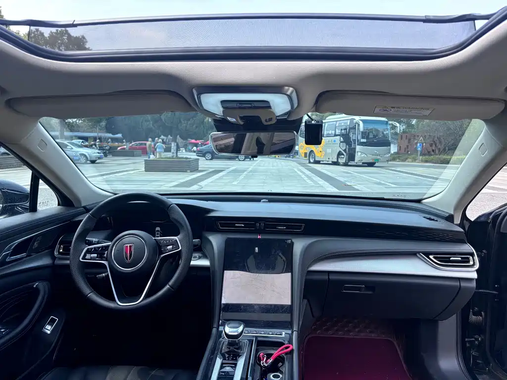 Hongqi Hongqi H5 — миниатюра 14