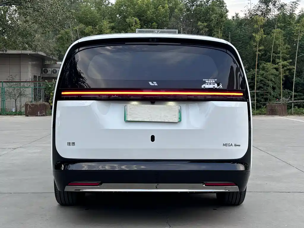 Li Auto Li MEGA — миниатюра 5