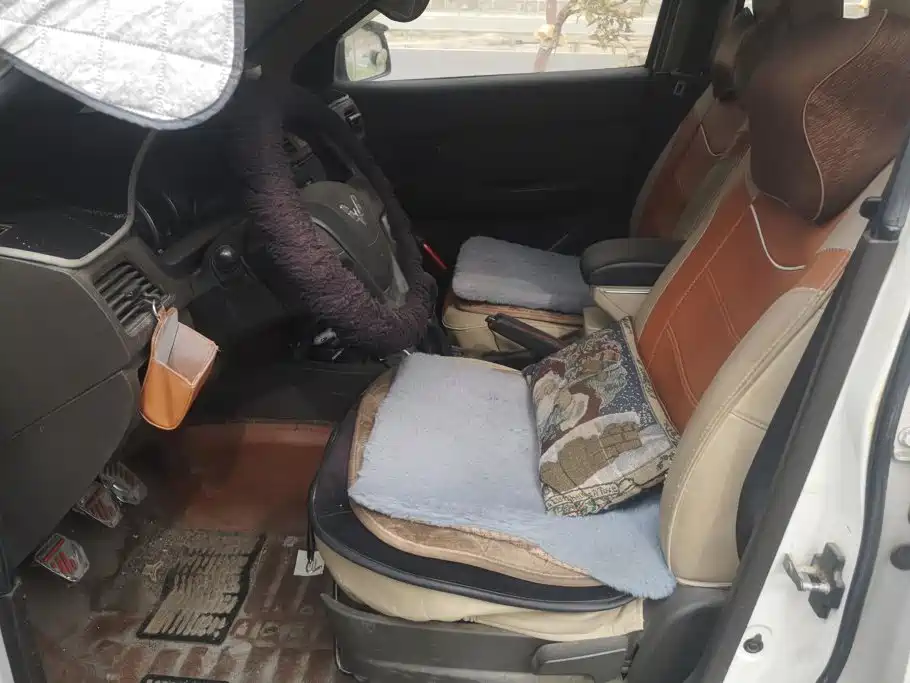 Wuling Hongguang — миниатюра 8