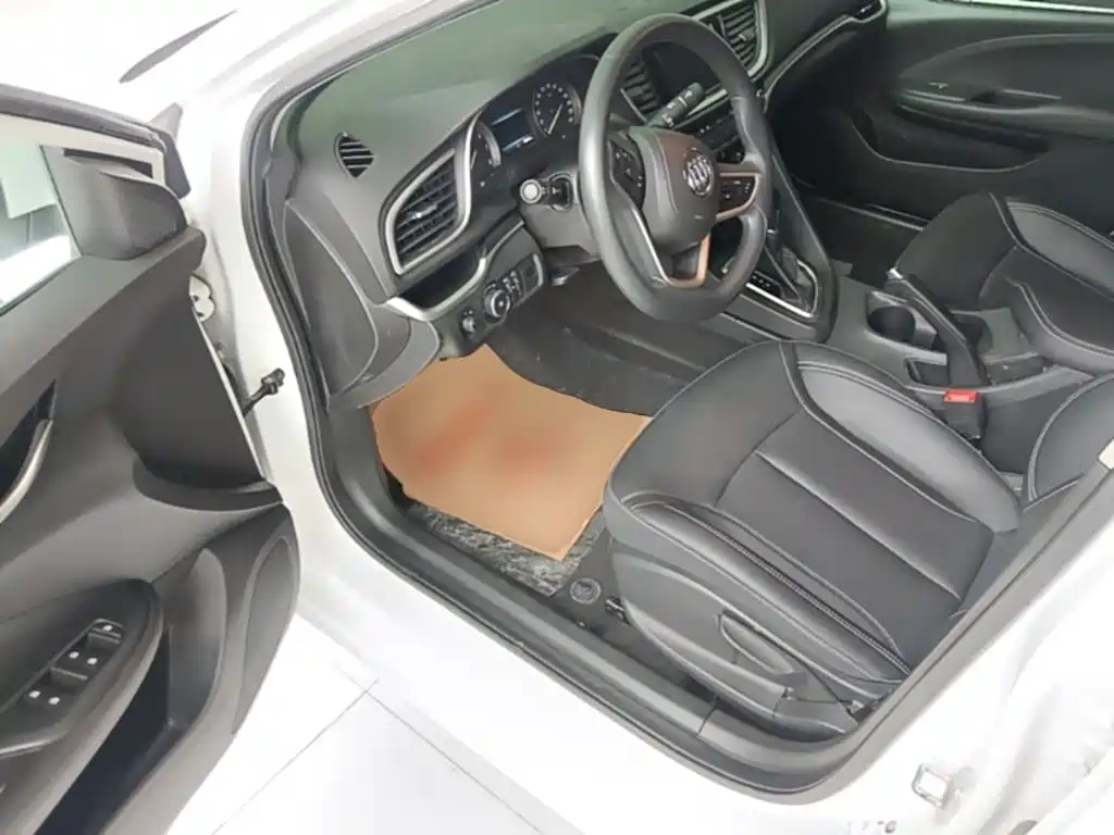 Buick Excelle — миниатюра 16
