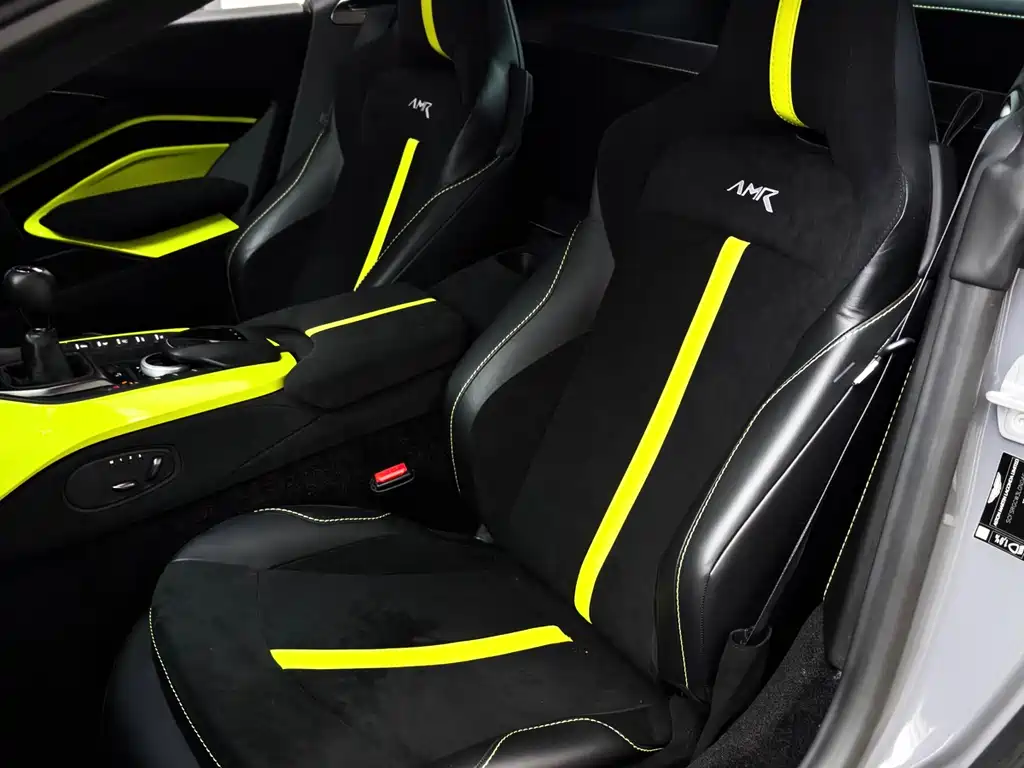 Aston Martin V8 Vantage 2020 4.0T V8 Coupe