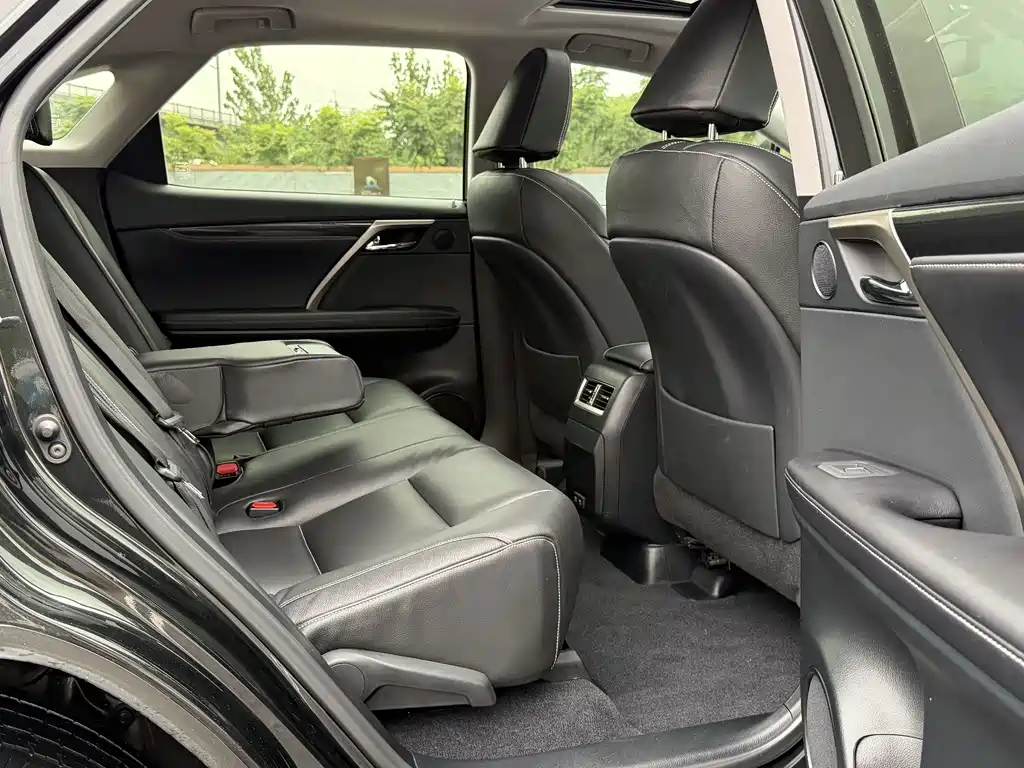 Lexus RX — миниатюра 14