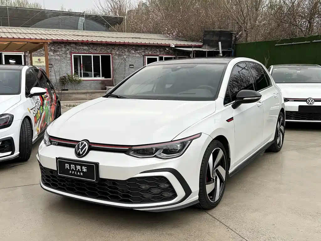 Volkswagen Golf GTI 2022