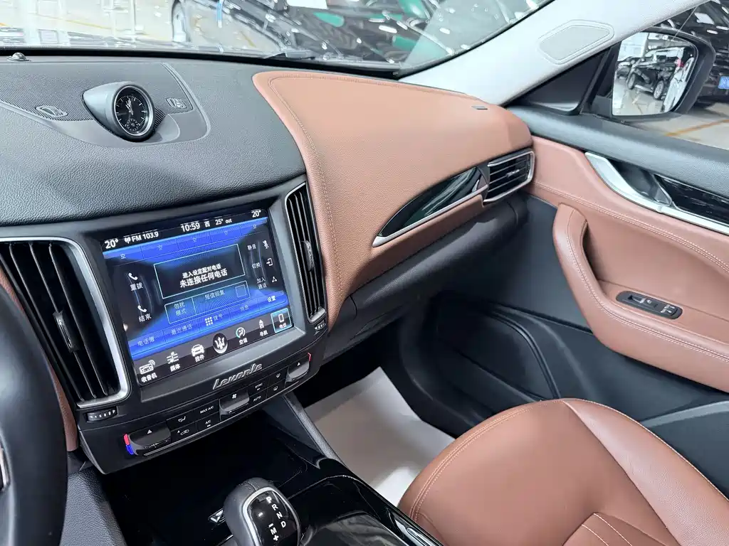 Maserati Levante 2018 3.0T Standard
