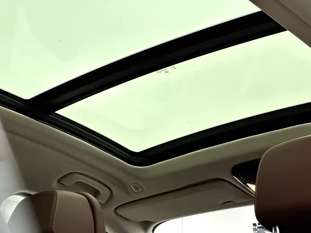 BMW X7 — миниатюра 32