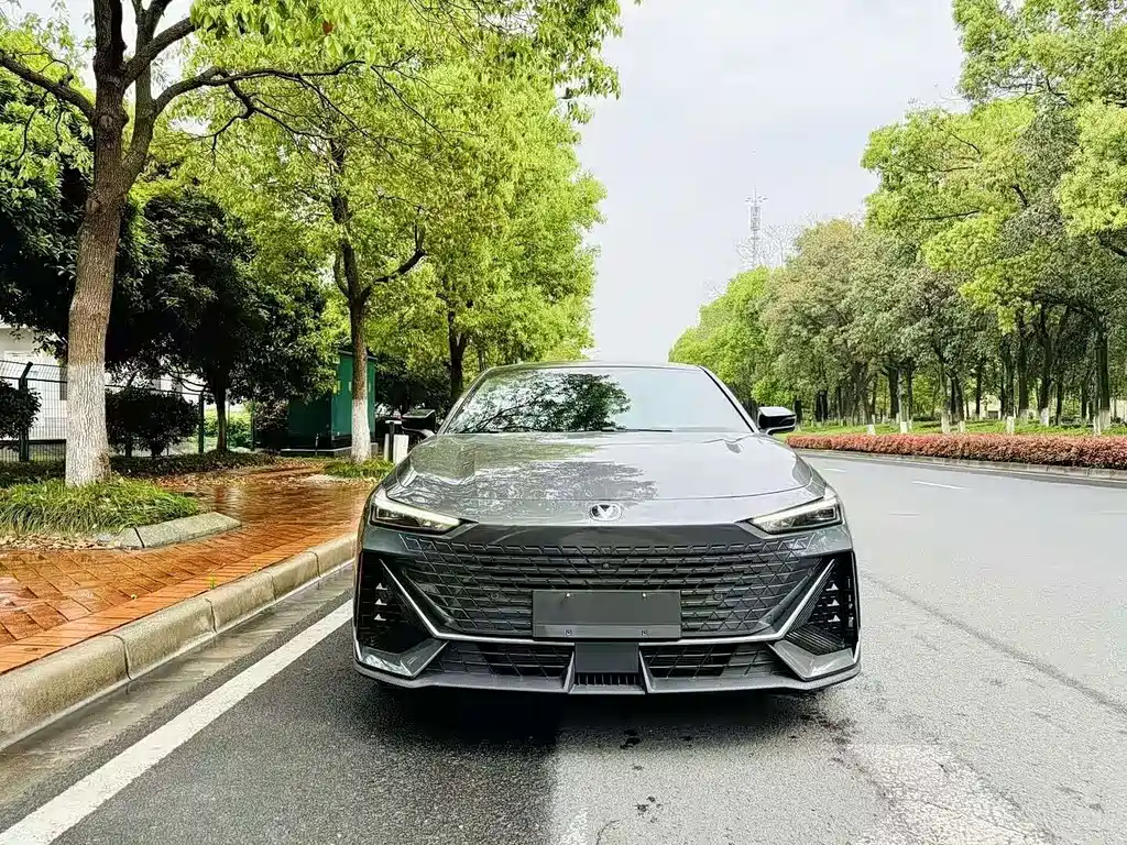 Changan UNI-V — миниатюра 2