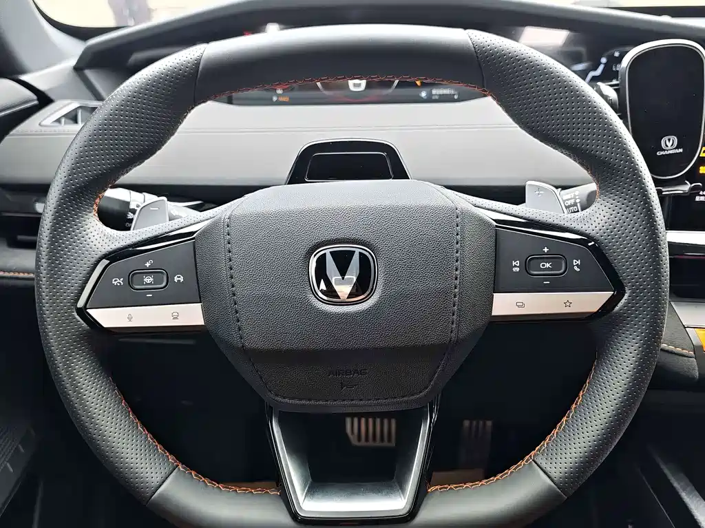 Changan UNI-V — миниатюра 5